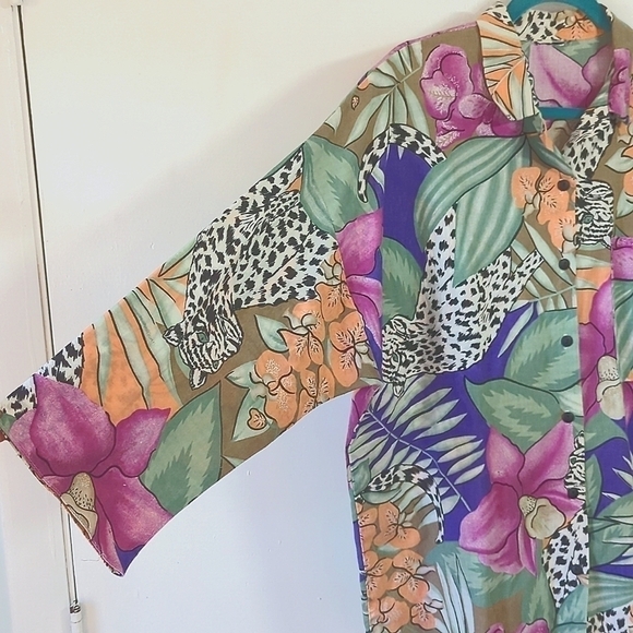 Euc Vintage 90s Lightweight Button Down Shirt sz L/XL - Tropical Tigers! - Picture 6 of 6